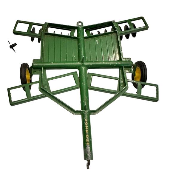 John Deere ERTL Collectible Vintage Farm Toy Tractors and Implements-Lot of 7 - Picture 7 of 15